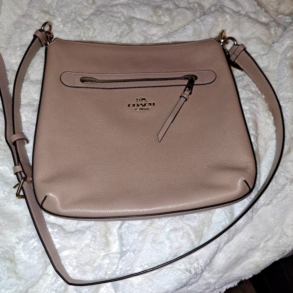 Coach crossbody Tan leather purse